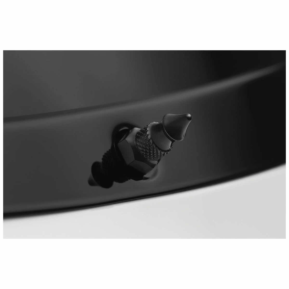 Kuryakyn Black Windshield Spikes